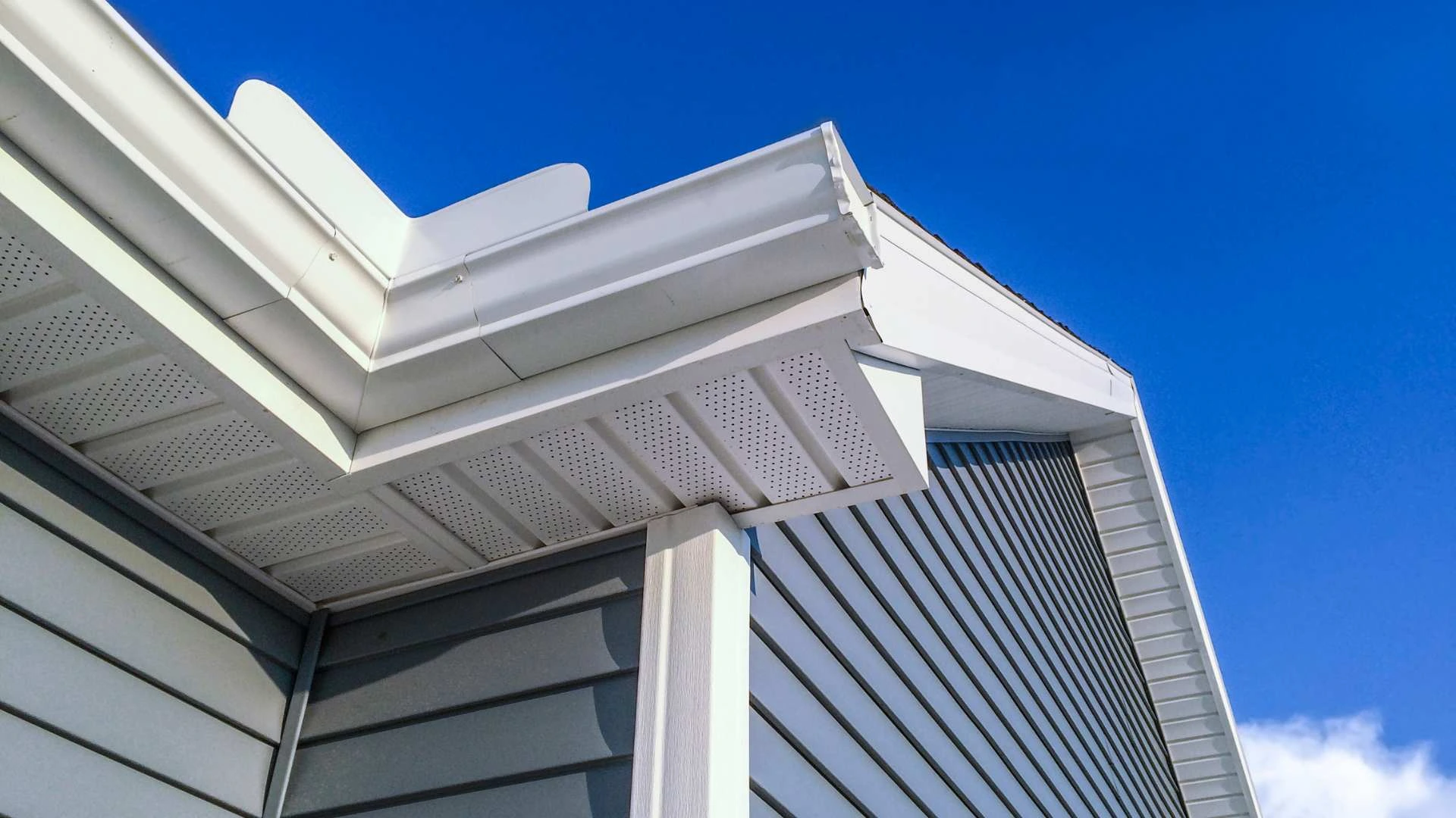 How Much Do Seamless Gutters Cost in Valdosta, GA?