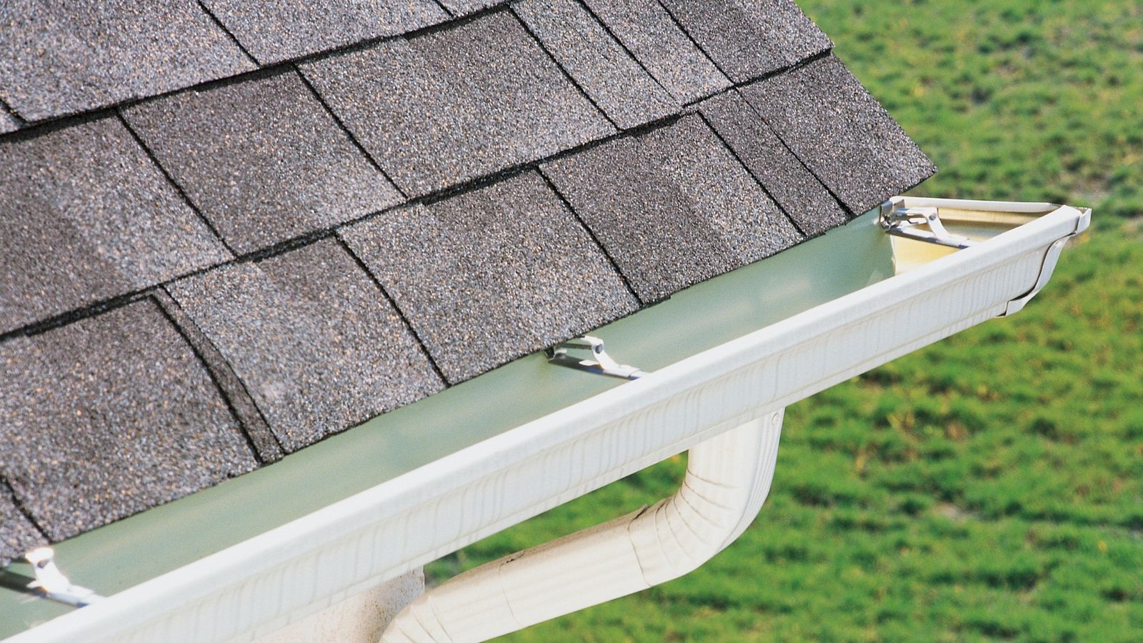 Vinyl Gutters