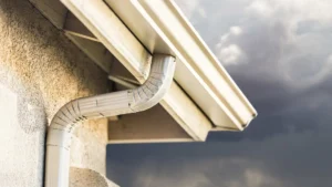 What Are Seamless Gutters and Are They Worth It for Your Valdosta Home